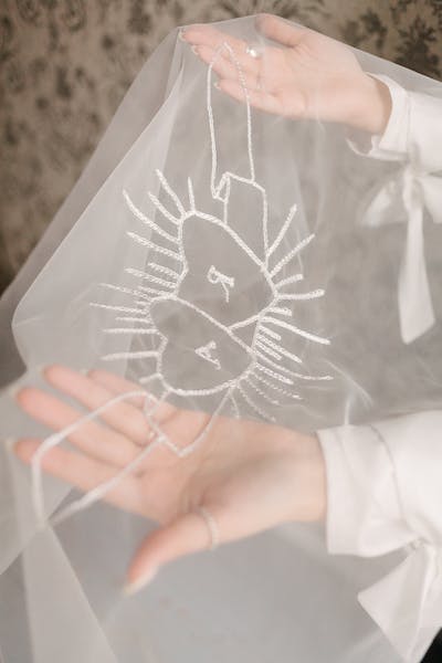WEDDING ACCESSORIES